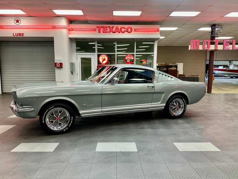 For Sale 1965 Ford Mustang