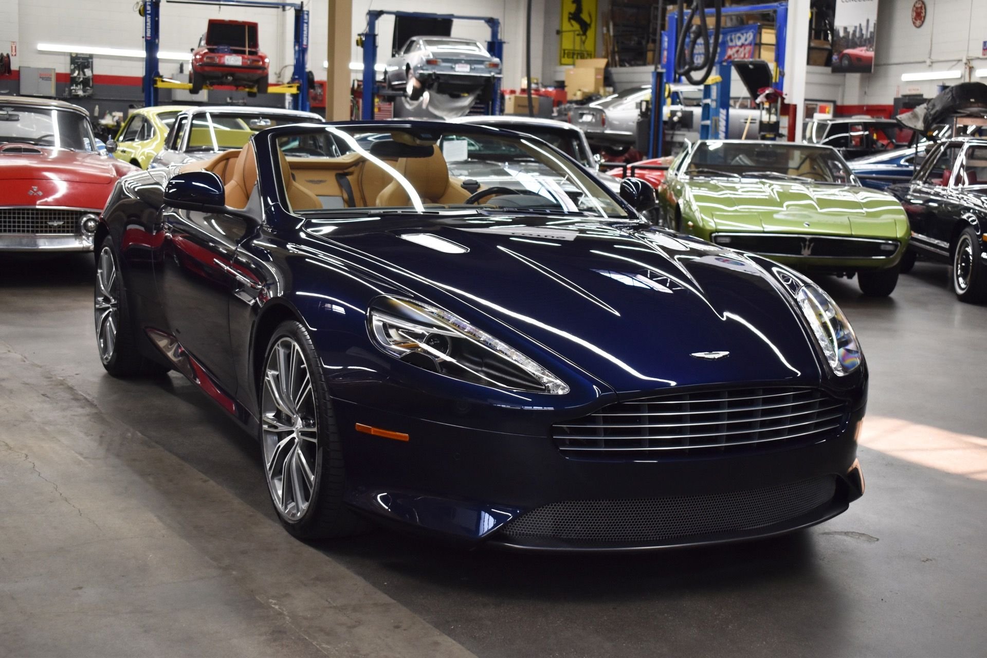 Aston Martin Db9 Convertible Blue