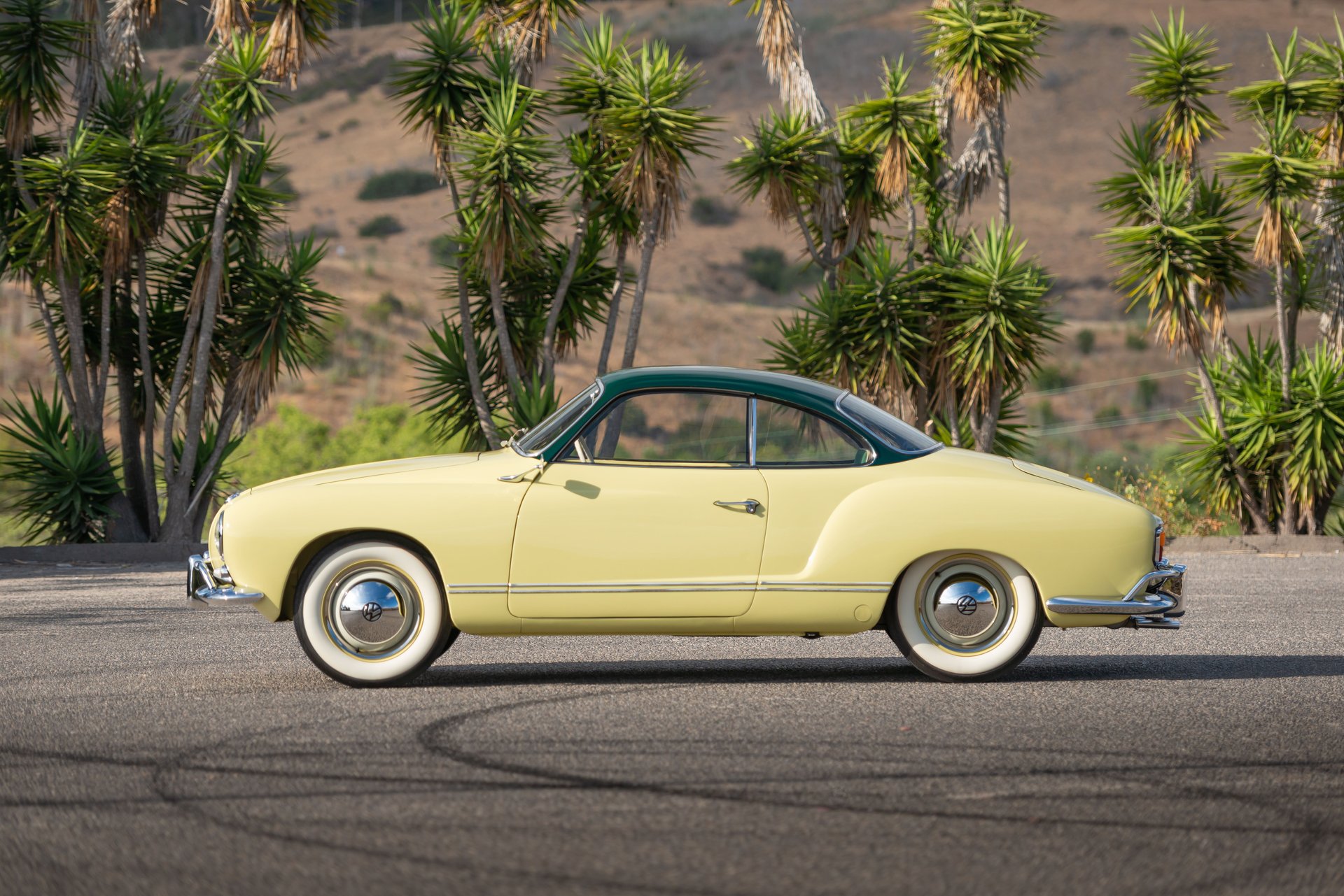 For Sale 1958 Volkswagen Karmann Ghia