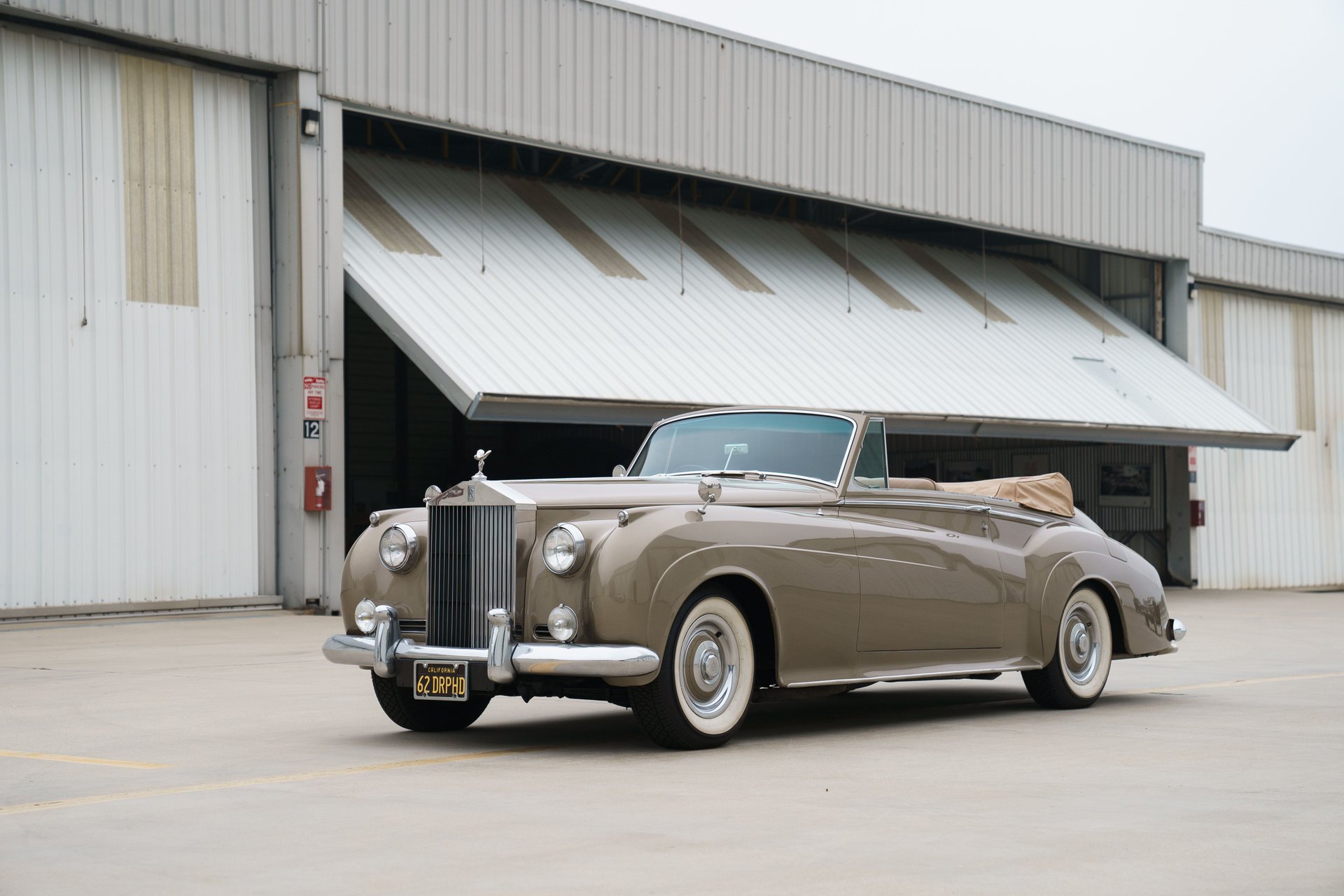 For Sale 1962 Rolls-Royce Silver Cloud II H.J. Mulliner Drophead Coupé Adaptation