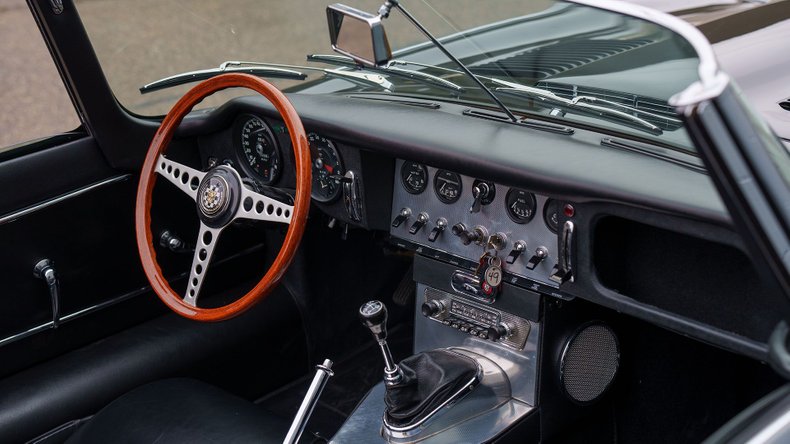 For Sale 1961 Jaguar E-Type Series 1 3.8 Roadster