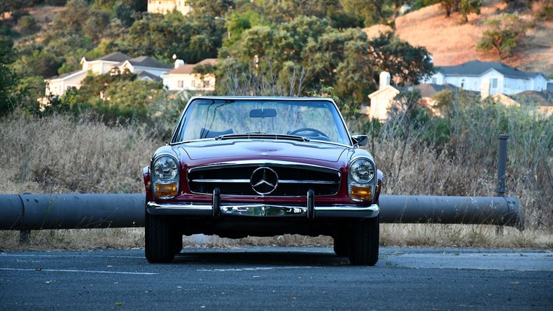 Broad Arrow Auctions | 1969 Mercedes-Benz 280 SL Pagoda