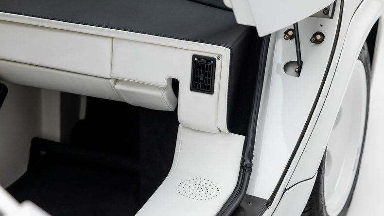 1987 Lamborghini Countach 5000 QV | Monterey Jet Center 2024 ...
