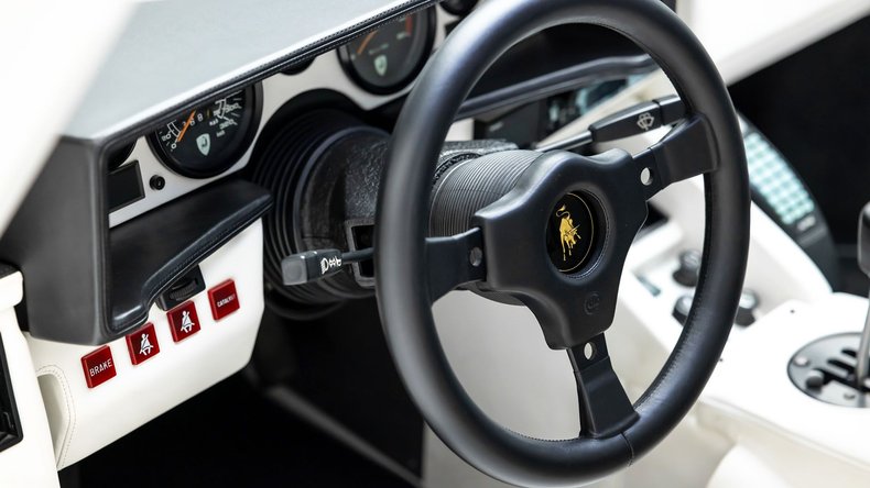 1987 Lamborghini Countach 5000 QV | Monterey Jet Center 2024 ...