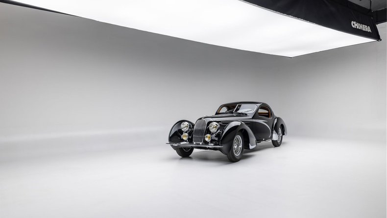 Broad Arrow Auctions | 1938 Talbot-Lago T150 C Lago Spéciale Figoni et Falaschi Teardrop Coupé