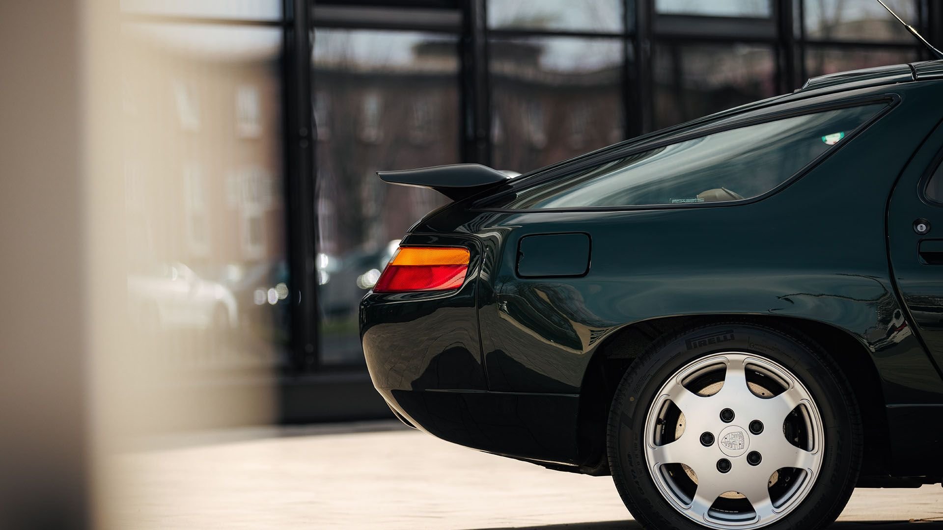 1989 Porsche 928 Club Sport | Monterey Jet Center 2024 | Collector Car ...