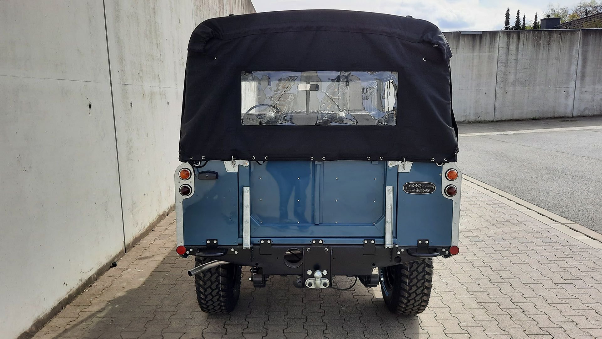 1959 Land Rover Series II | Monterey Jet Center 2024 | Broad Arrow ...