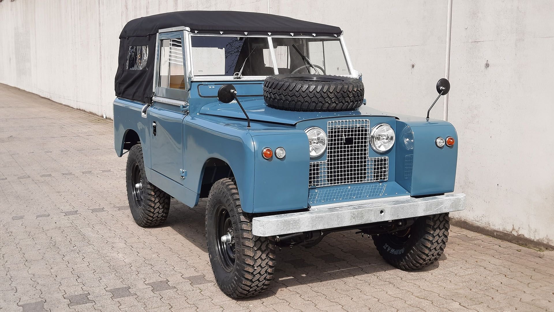 1959 Land Rover Series II | Monterey Jet Center 2024 | Broad Arrow ...