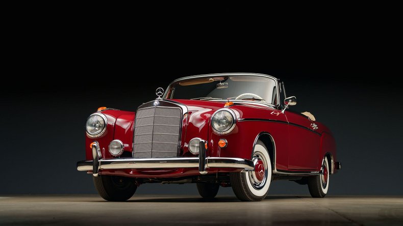 Broad Arrow Auctions | 1960 Mercedes-Benz 220 SE Cabriolet