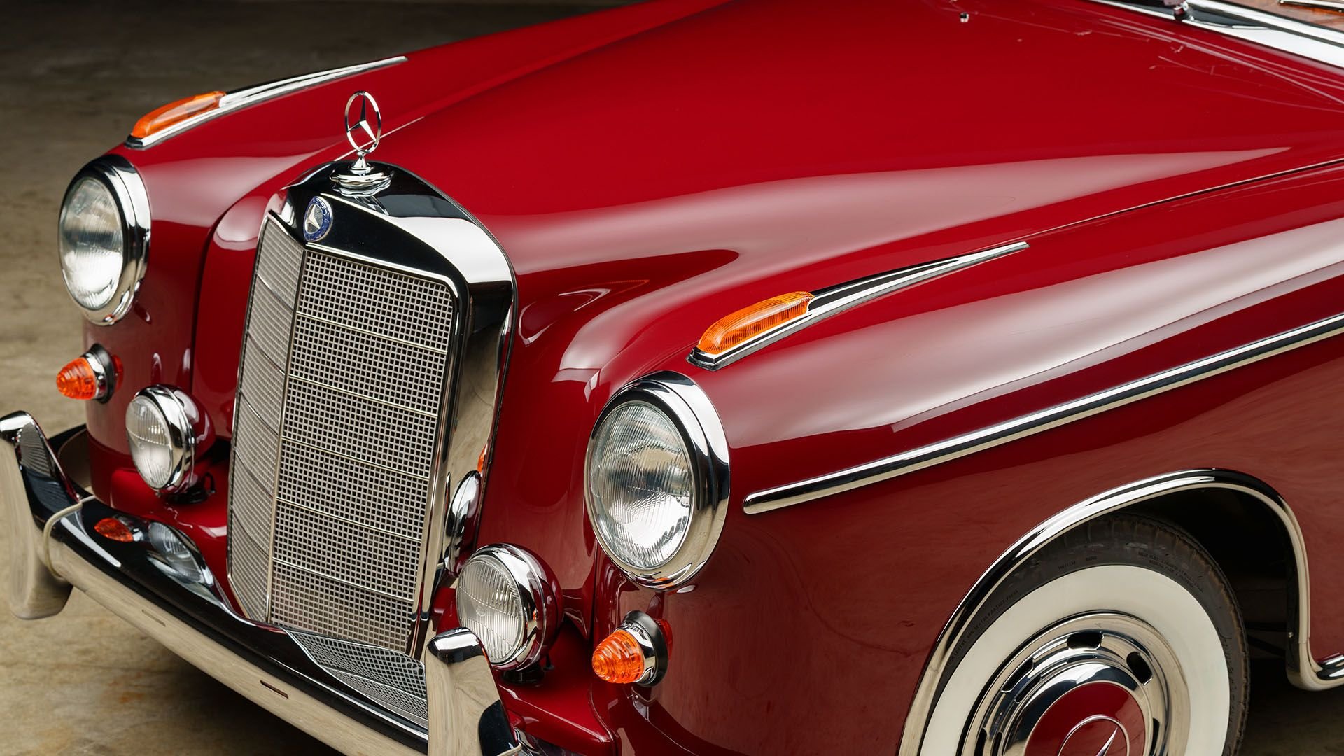 Broad Arrow Auctions | 1960 Mercedes-Benz 220 SE Cabriolet