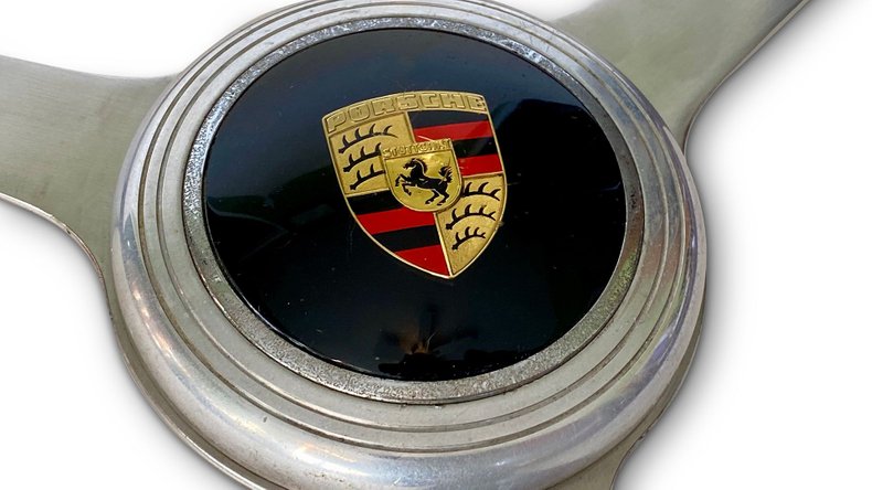 Broad Arrow Auctions | Porsche 718 RS 60 Spyder VDM Steering Wheel