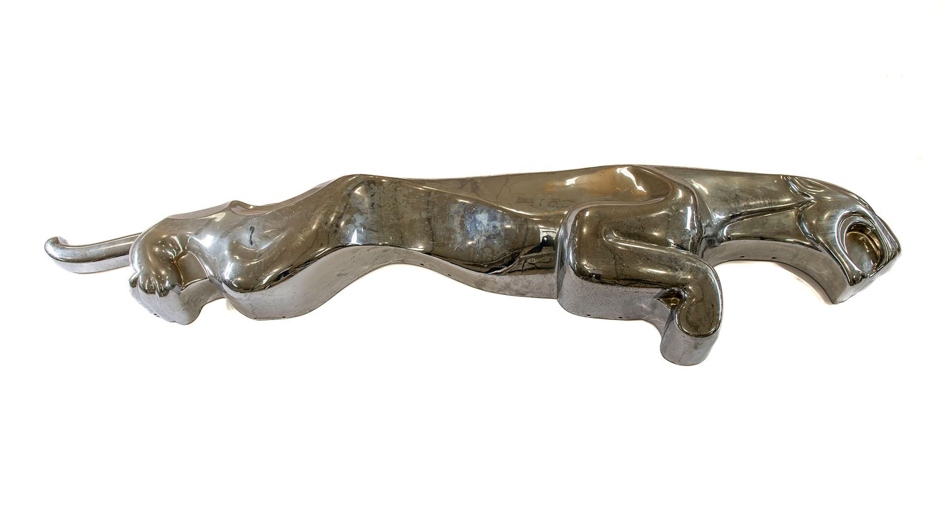 Broad Arrow Auctions | Jaguar Dealer Leaping Cat Figurine - Chrome Effect