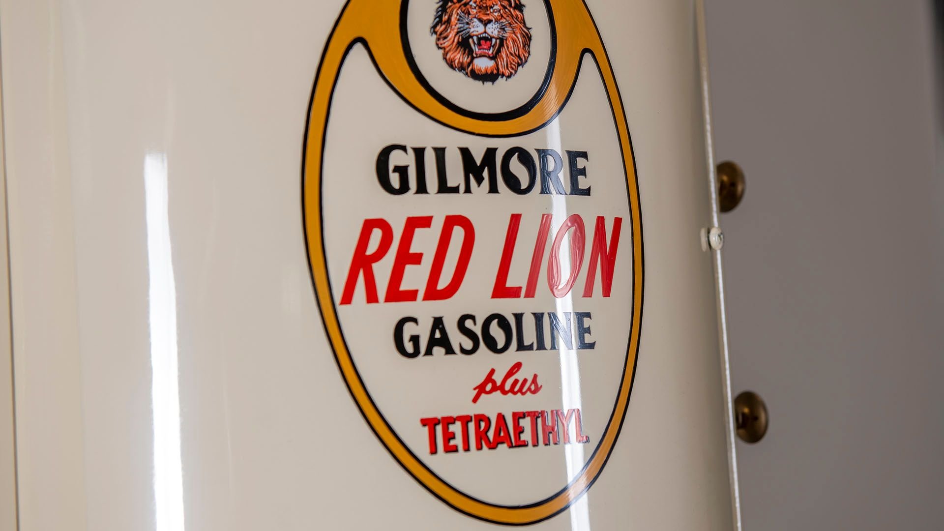 Broad Arrow Auctions | A Gilmore Red Lion Gas/Petrol Pump