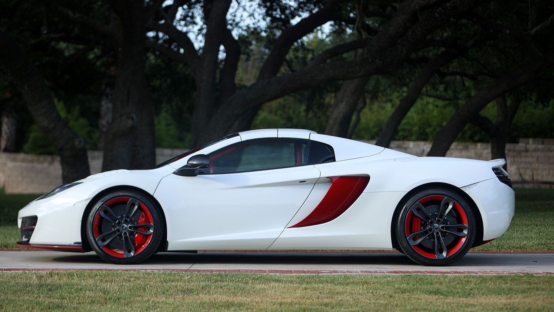 Broad Arrow Auctions | 2013 Mclaren 12C Spider "Bespoke Project 8"