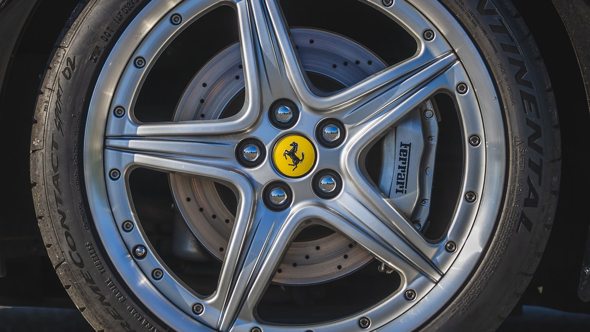 Broad Arrow Auctions | 2001 Ferrari 550 Maranello