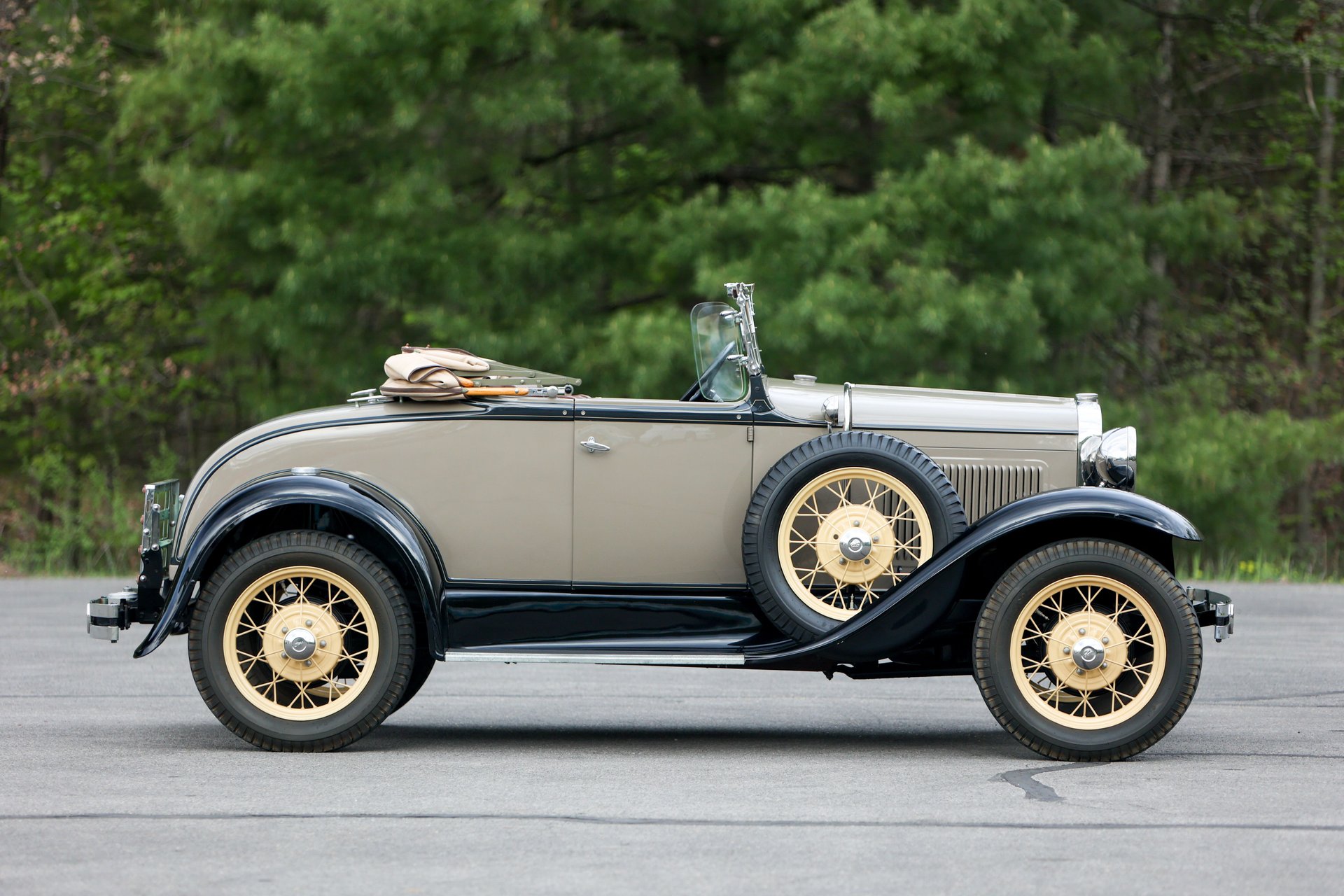 1931 ford model a deluxe roadster