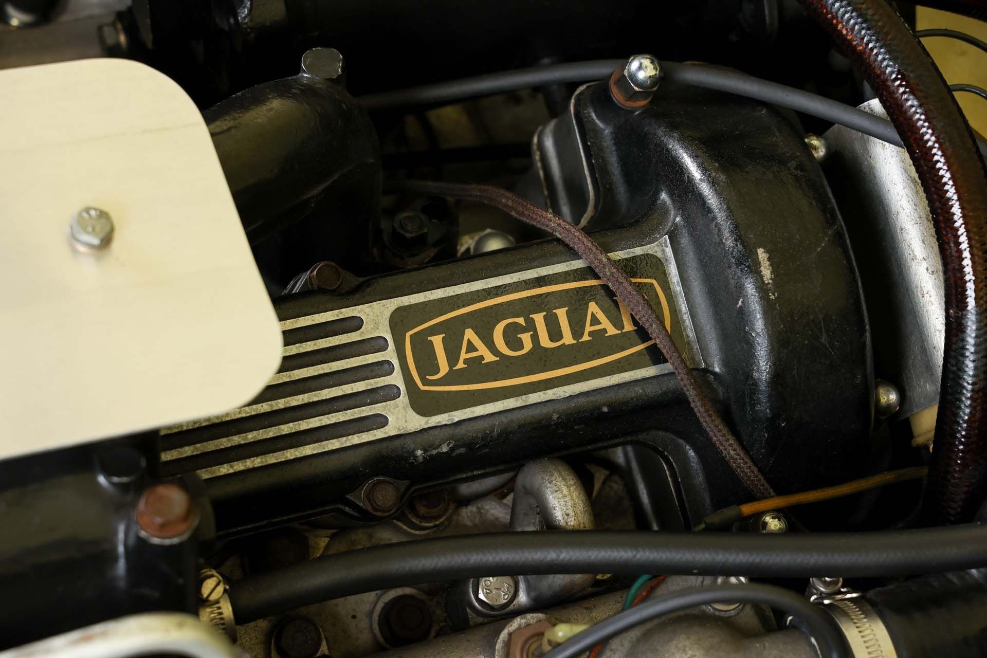 For Sale 1972 Jaguar E-Type Series III V-12 2+2