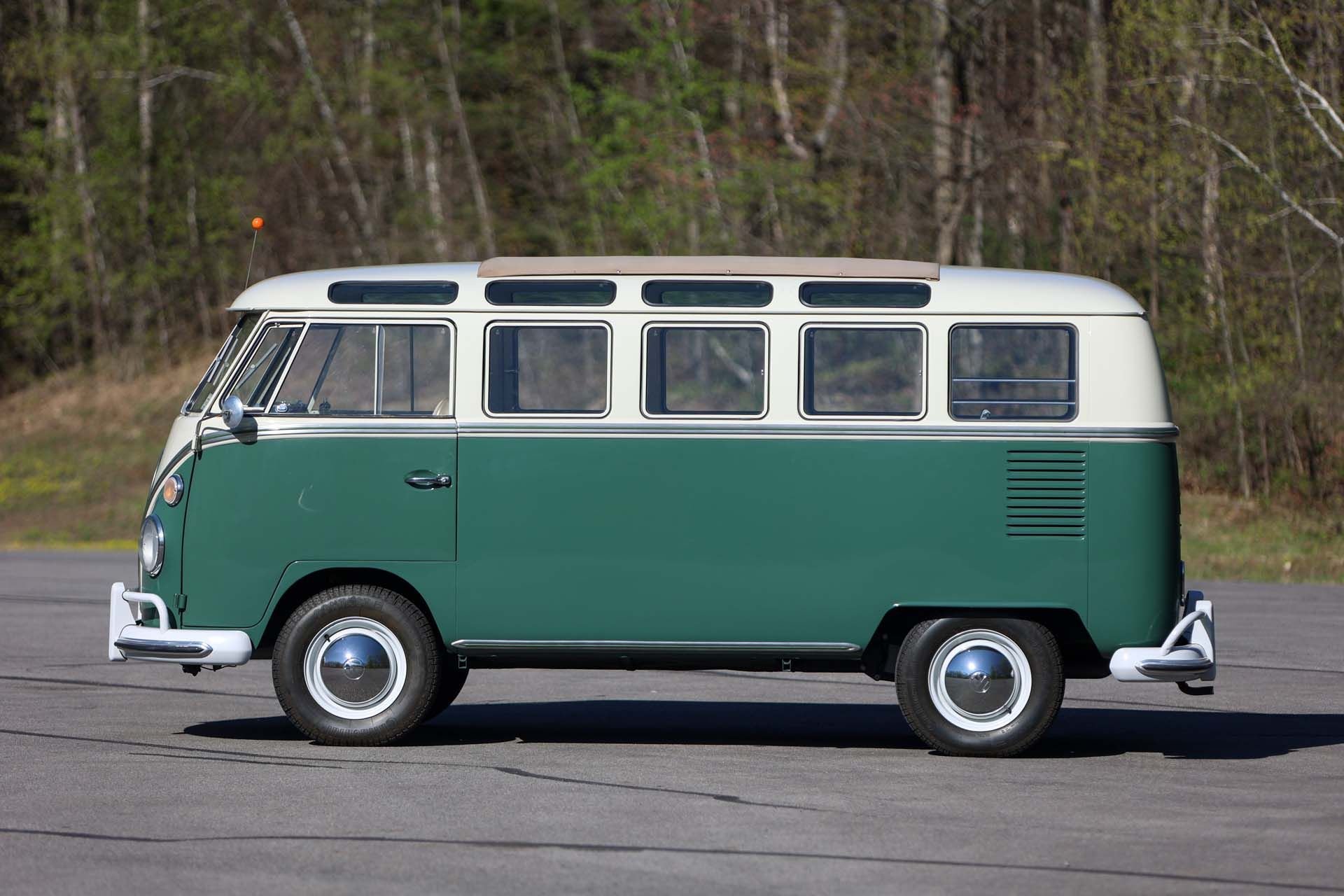 1966 volkswagen type 2 21 window deluxe microbus
