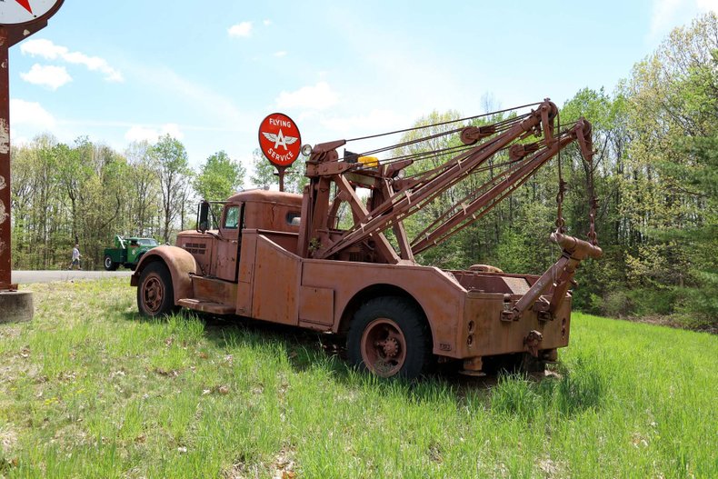 Broad Arrow Auctions |  c. 1940s Federal Holmes Wrecker Truck