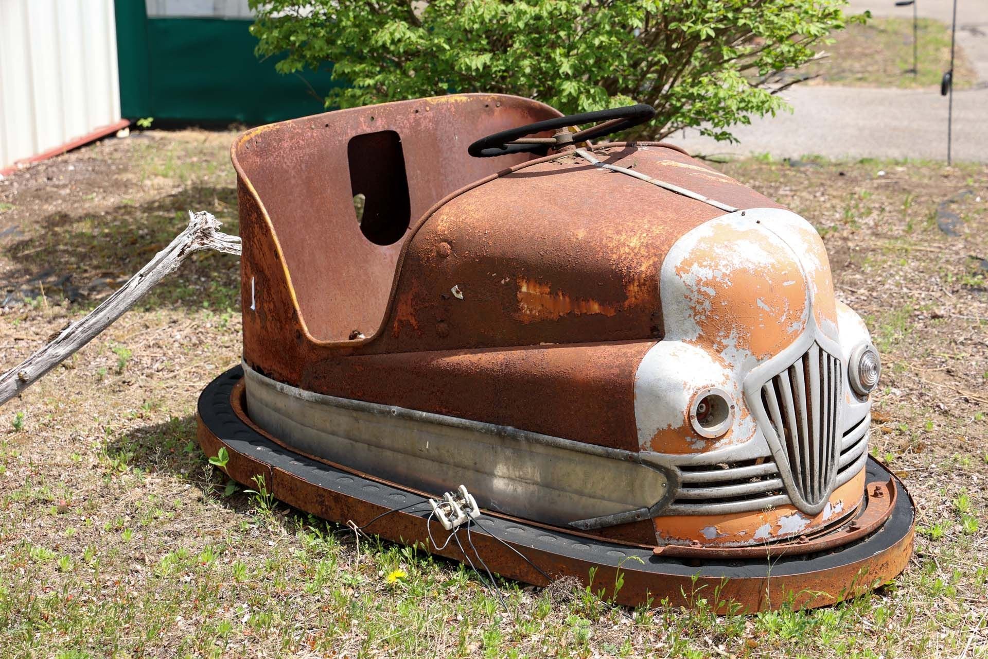 For Sale Lusse Auto Skooter Vintage Bumper Car in Original Condition