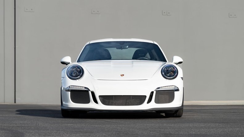Broad Arrow Auctions | 2016 Porsche 911 R