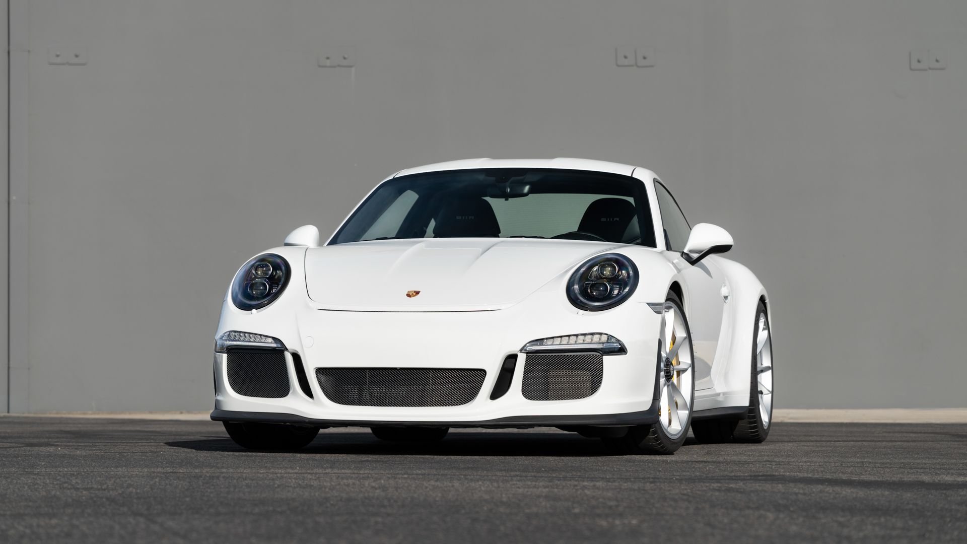 2016 Porsche 911 R | The Porsche Air|Water Auction 2026 | Collector Car ...