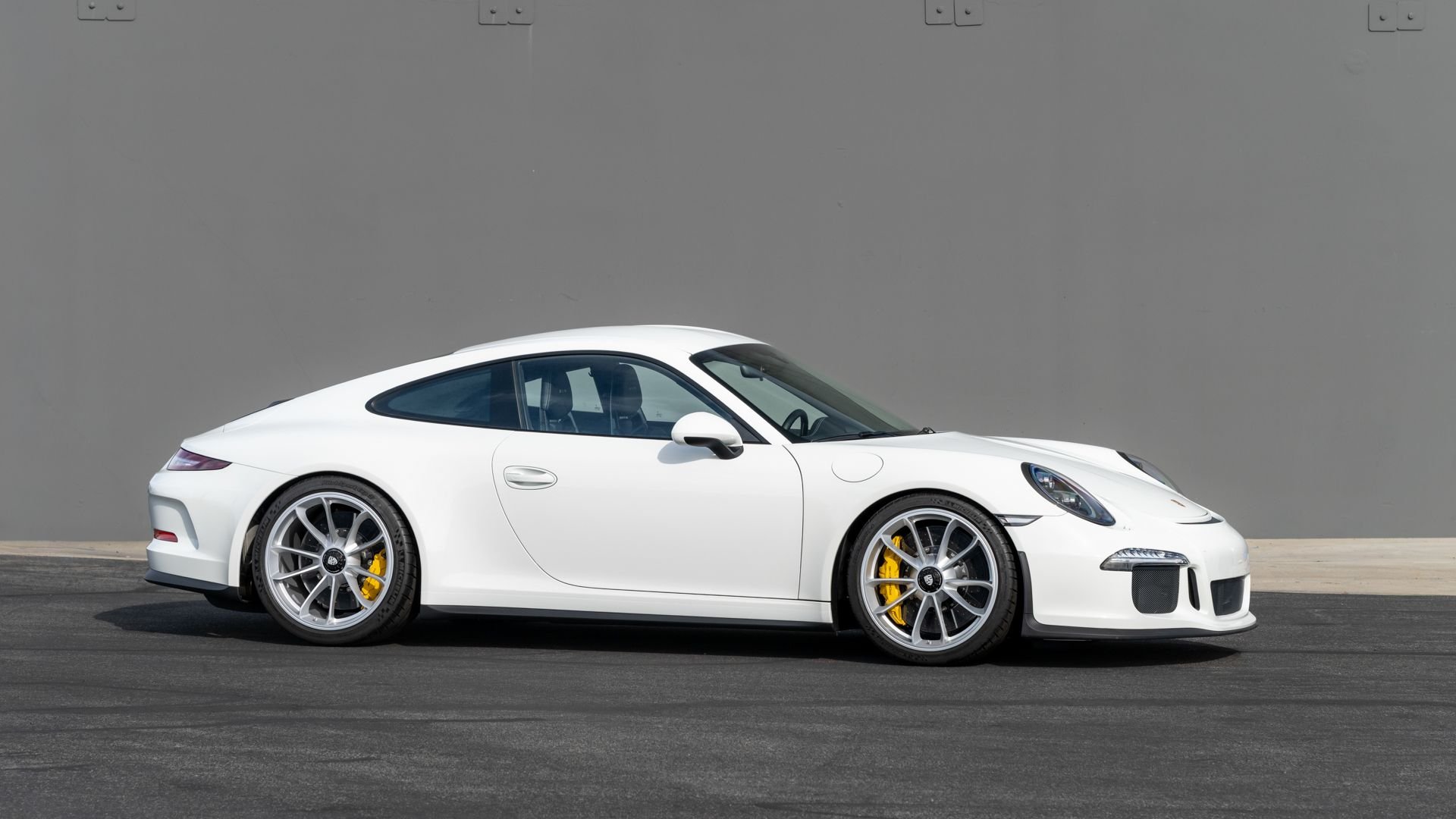 Broad Arrow Auctions | 2016 Porsche 911 R