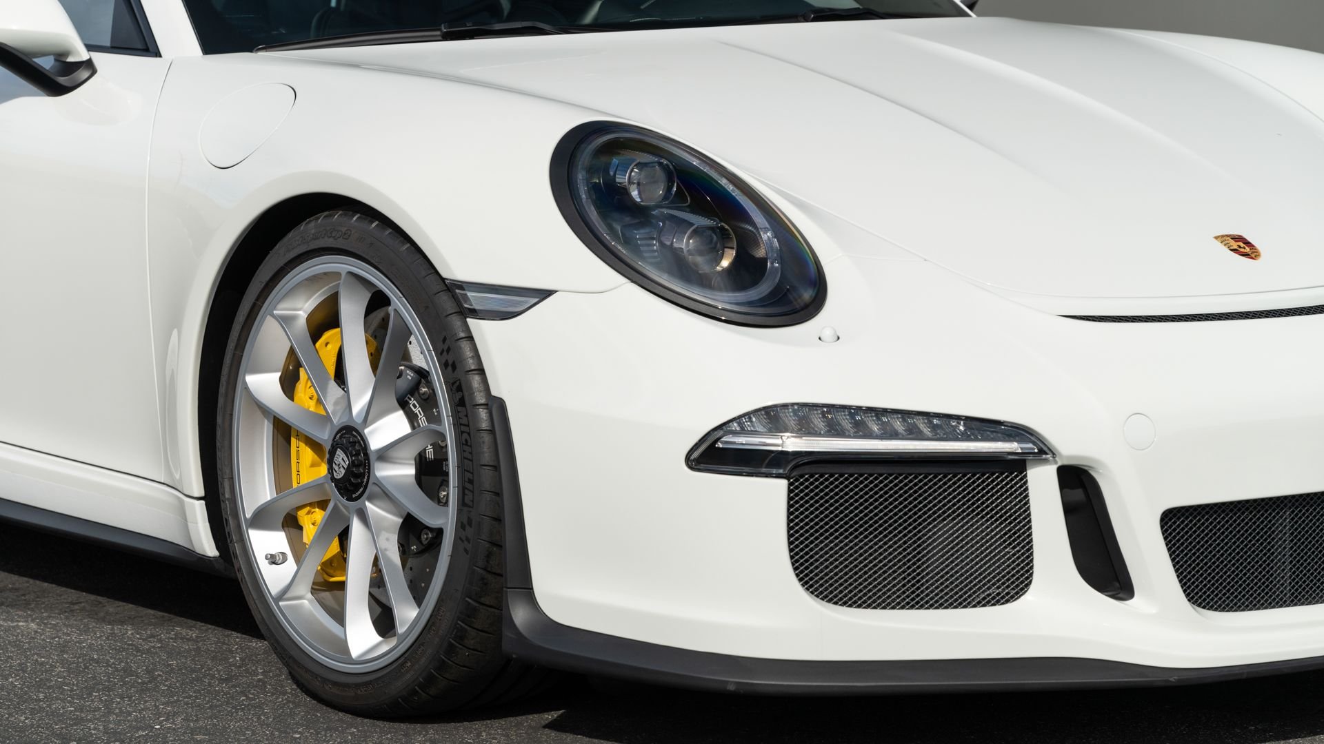 Broad Arrow Auctions | 2016 Porsche 911 R