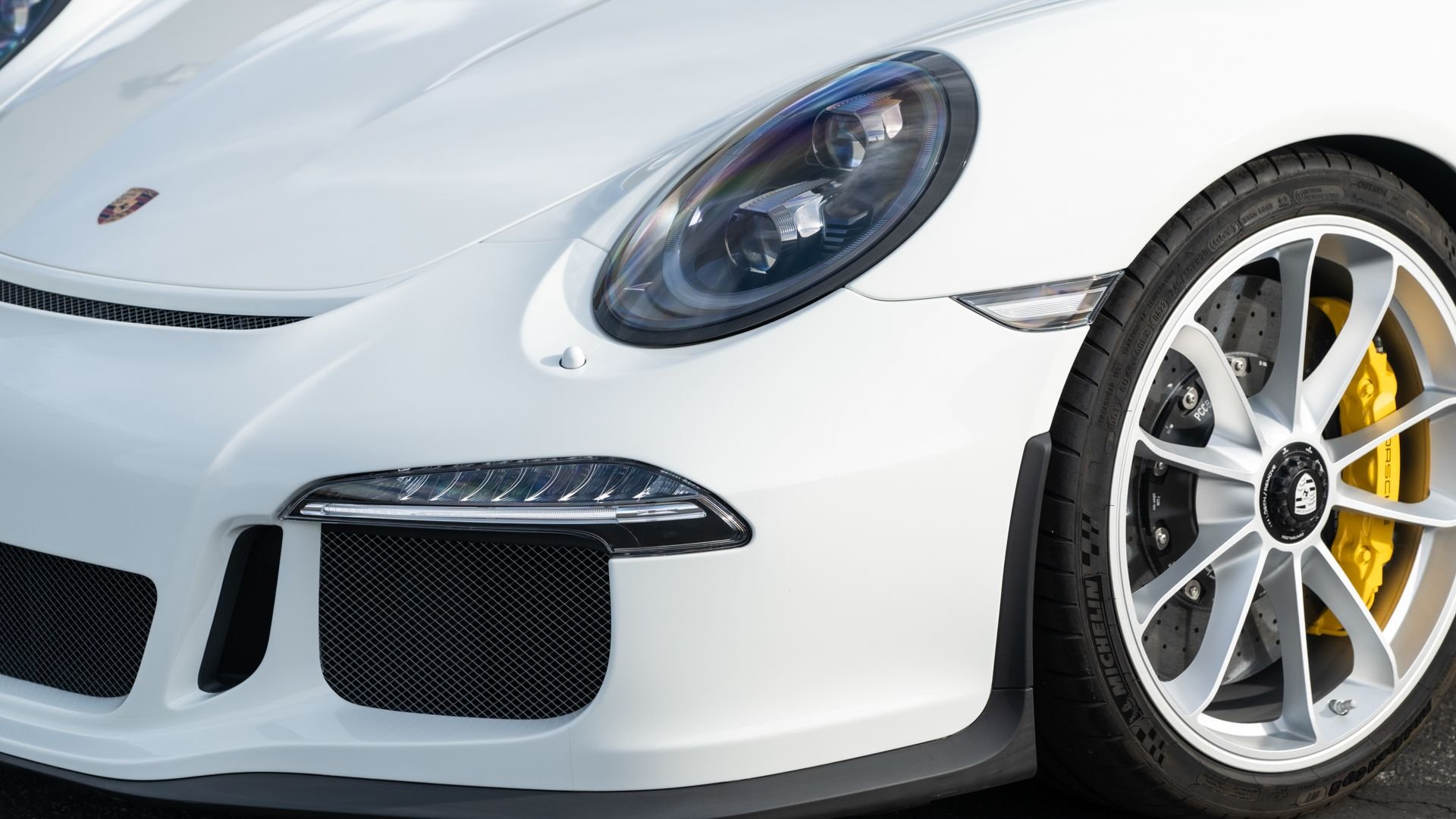 Broad Arrow Auctions | 2016 Porsche 911 R