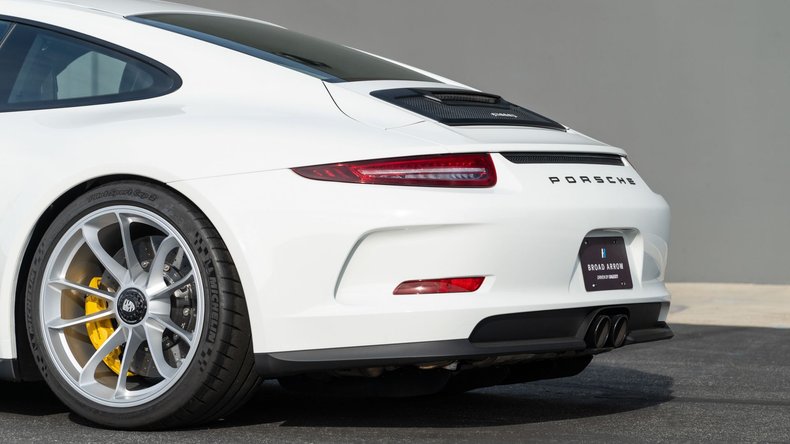 Broad Arrow Auctions | 2016 Porsche 911 R