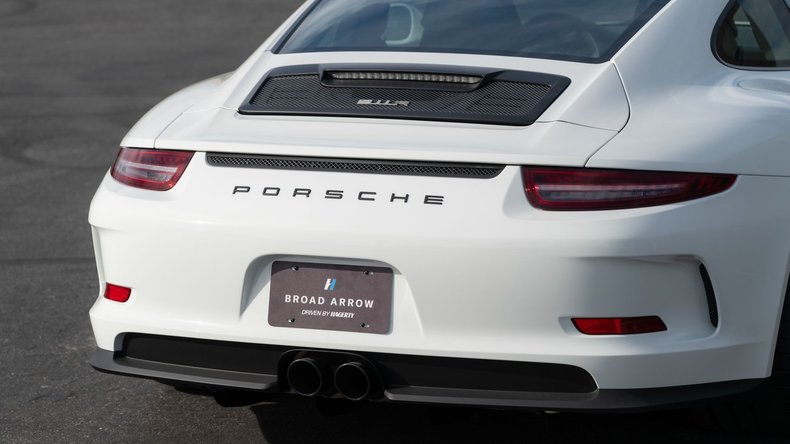 Broad Arrow Auctions | 2016 Porsche 911 R