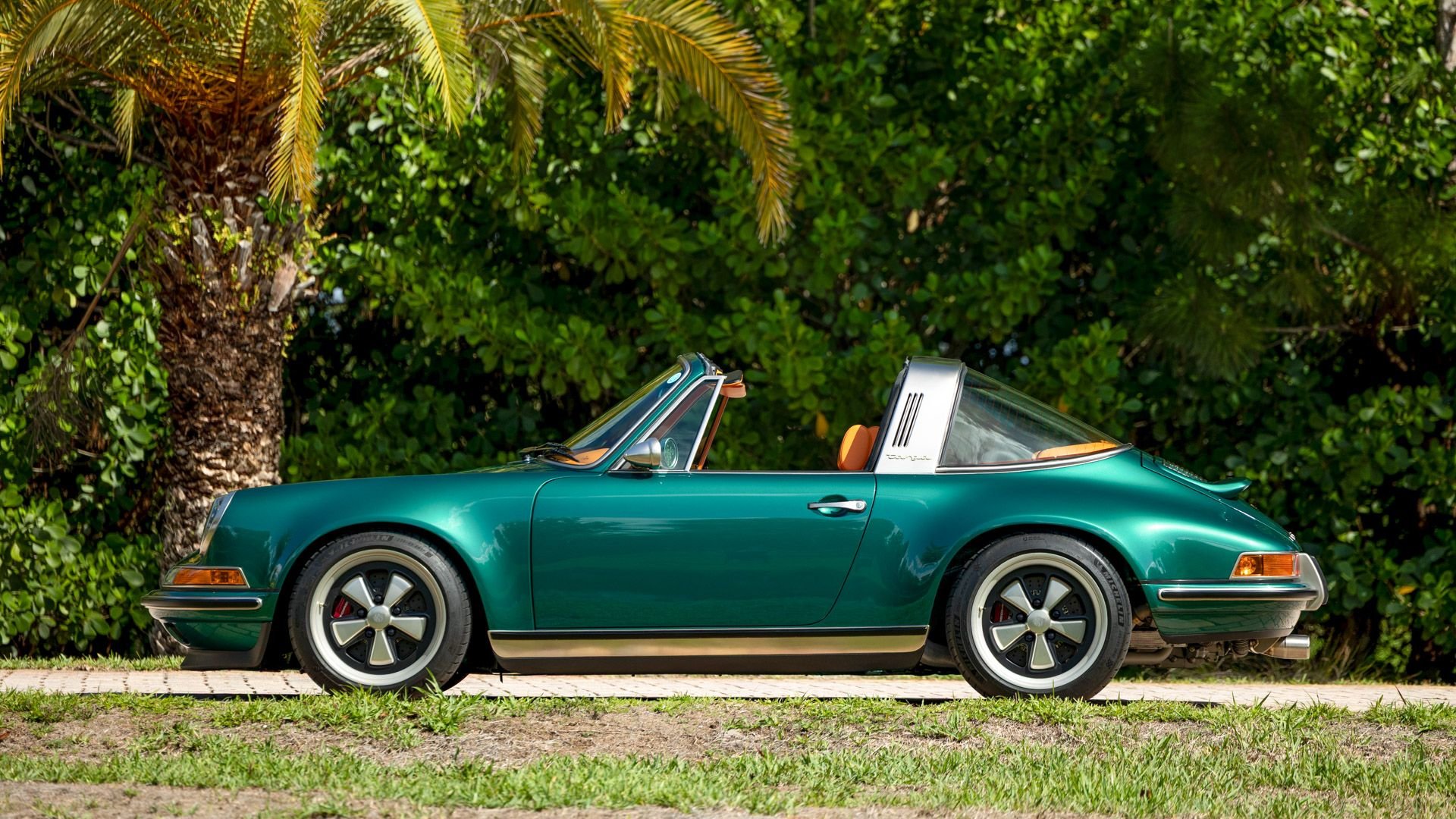 Broad Arrow Auctions | 1992 Porsche 911 Targa Reimagined by Singer “Rio Commission”
