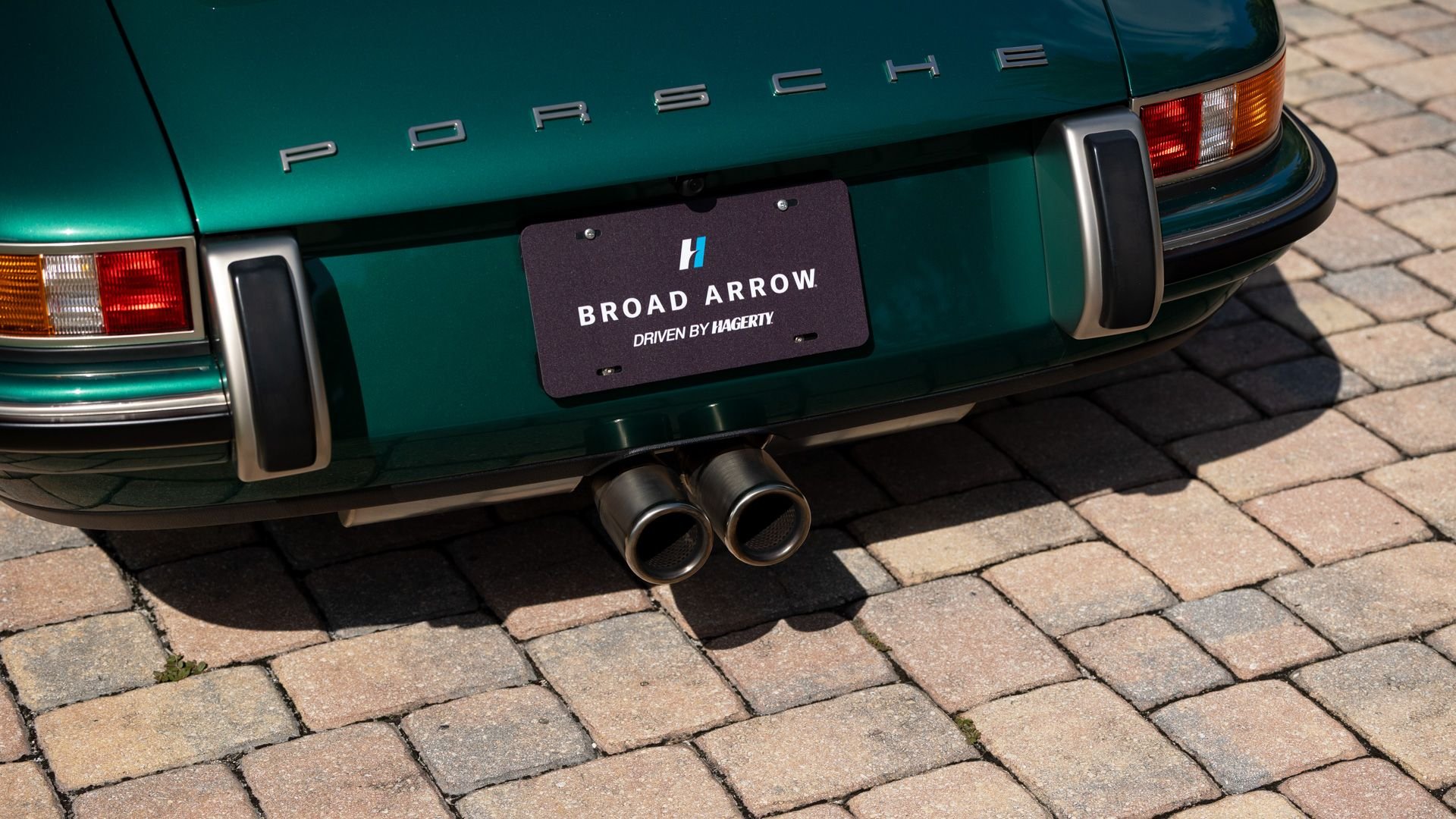 Broad Arrow Auctions | 1992 Porsche 911 Targa Reimagined by Singer “Rio Commission”