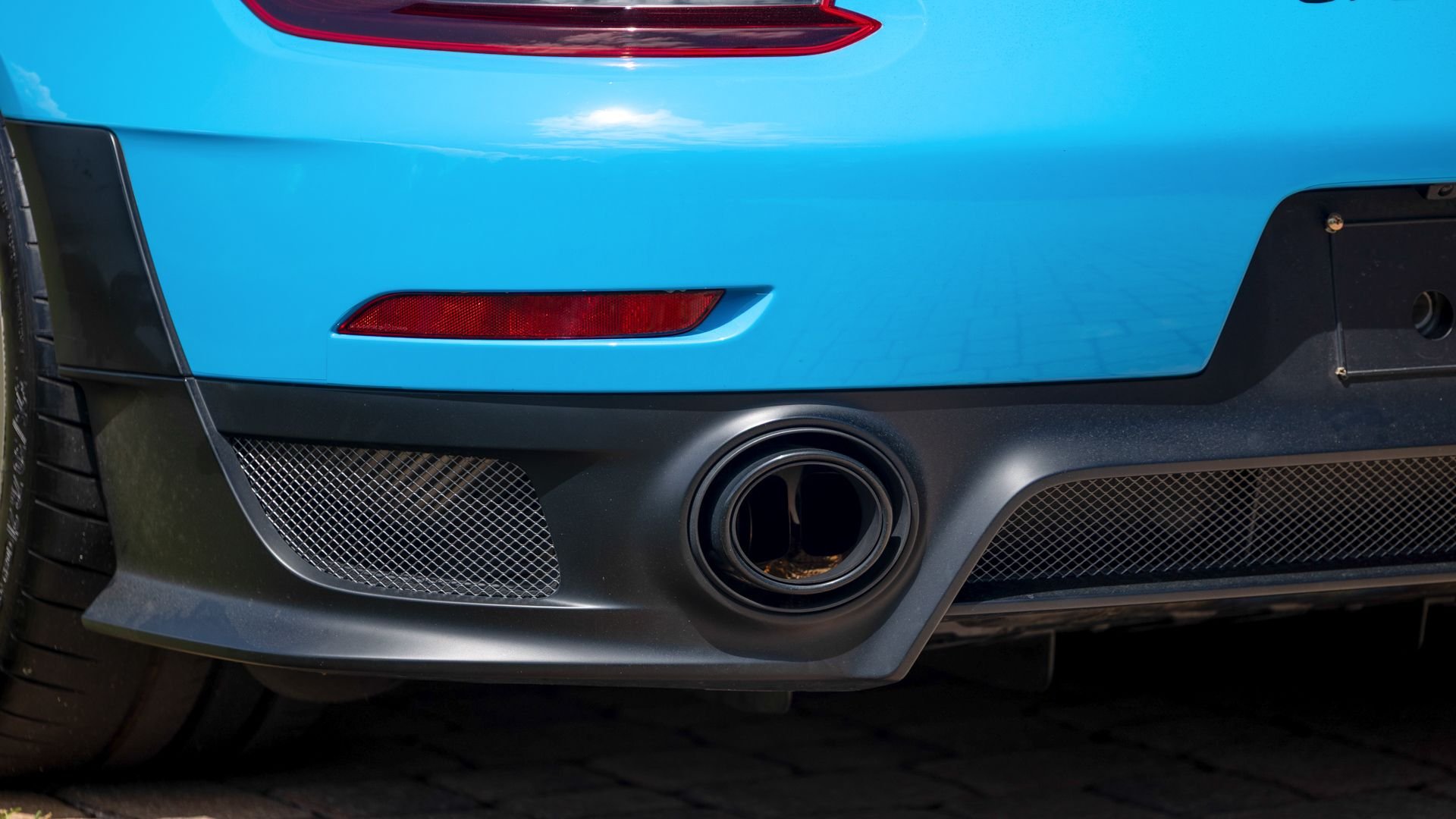 Broad Arrow Auctions | 2018 Porsche 911 GT2 RS