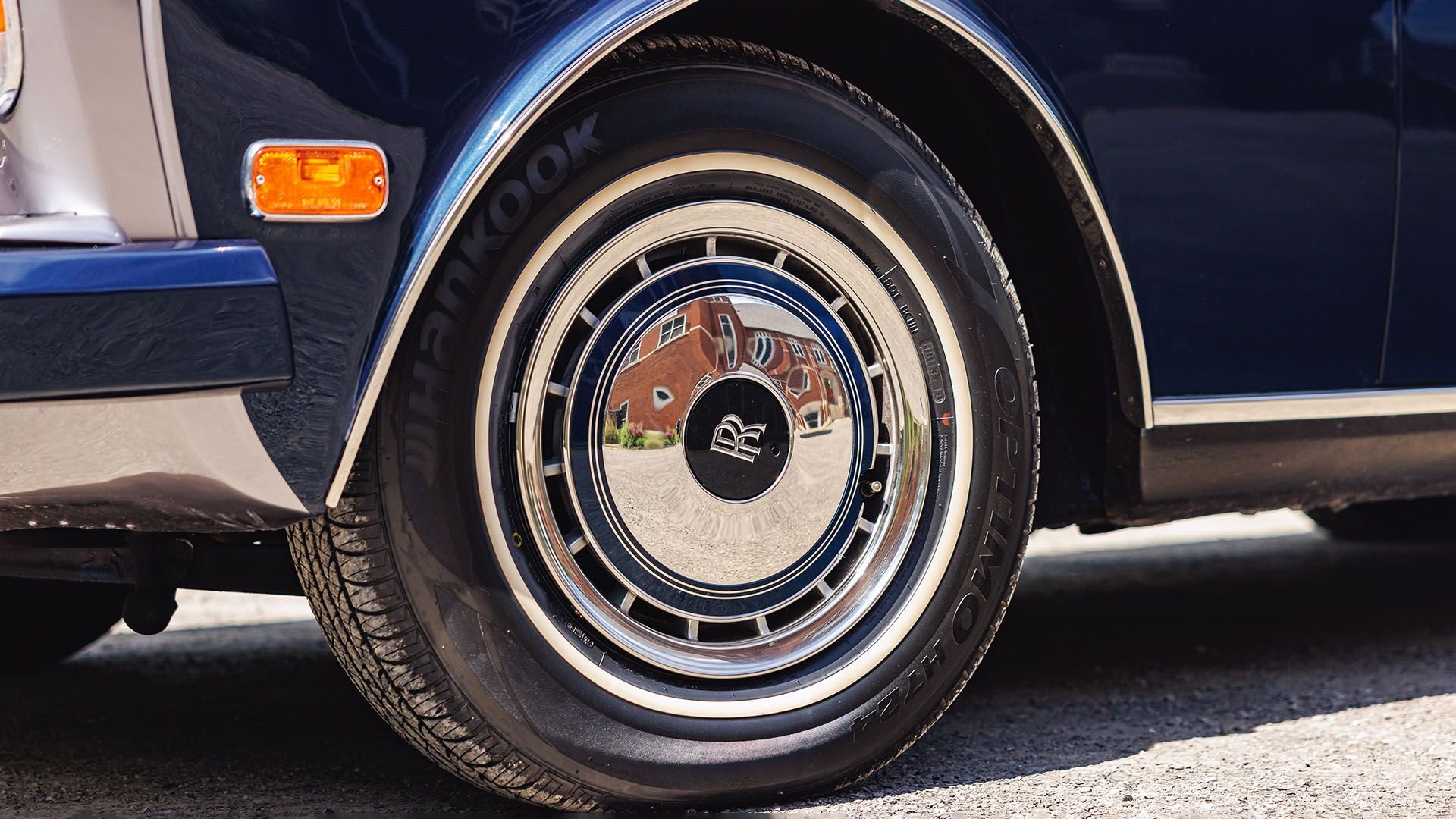 Broad Arrow Auctions | 1991 Rolls-Royce Corniche III