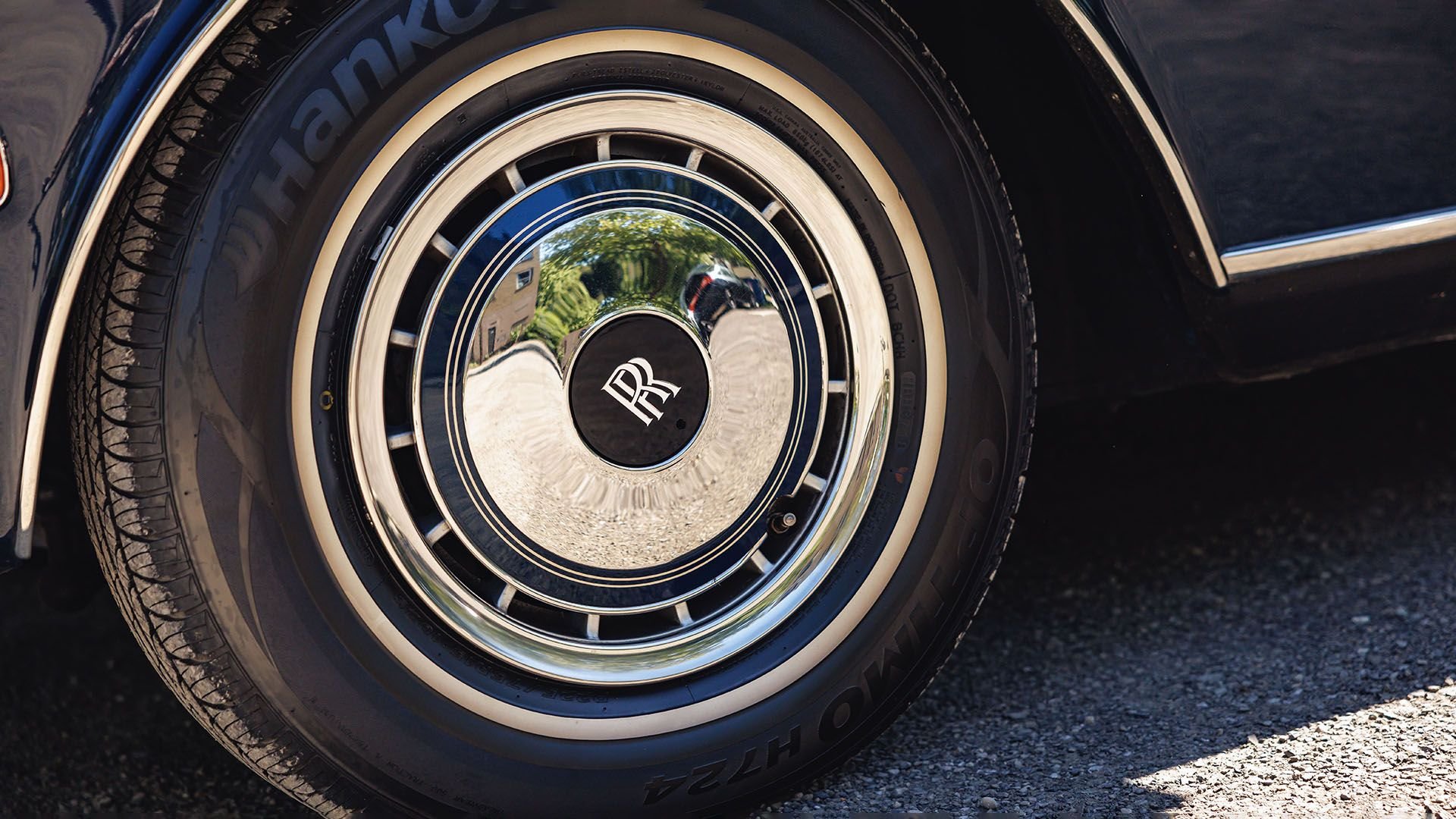 Broad Arrow Auctions | 1991 Rolls-Royce Corniche III
