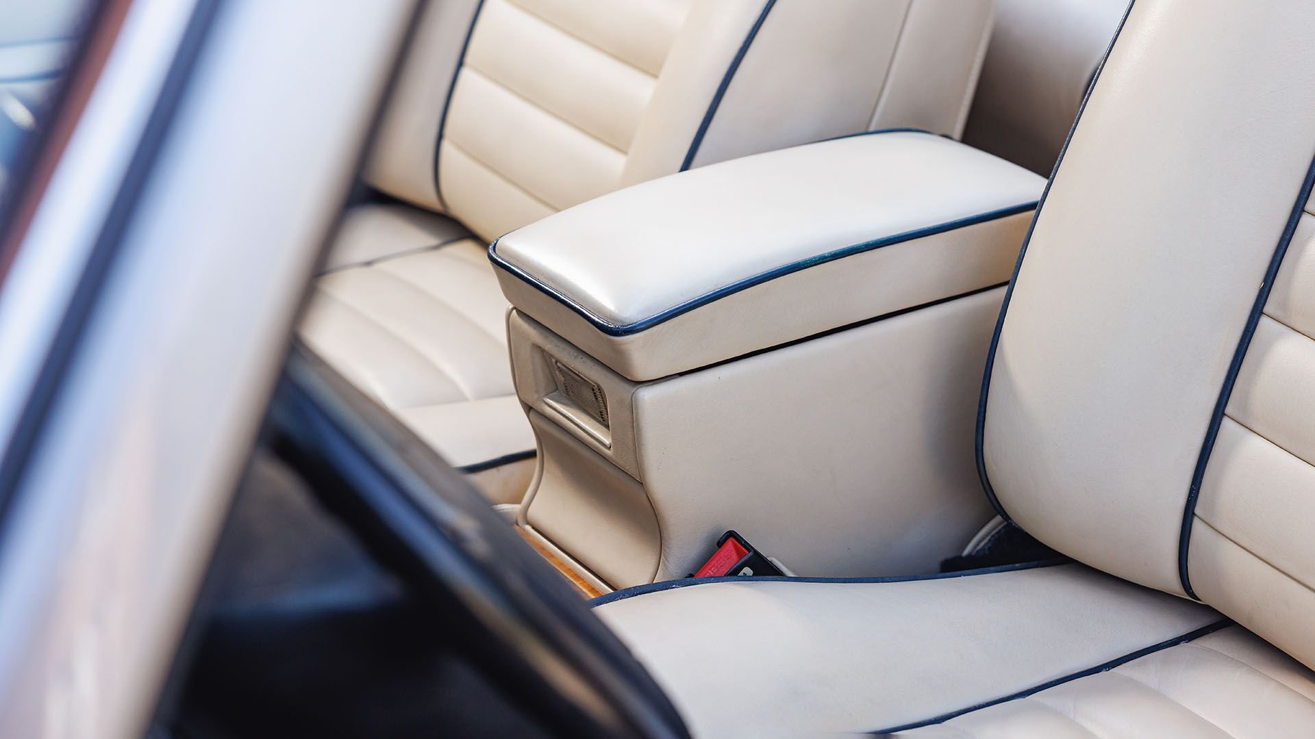 Broad Arrow Auctions | 1991 Rolls-Royce Corniche III