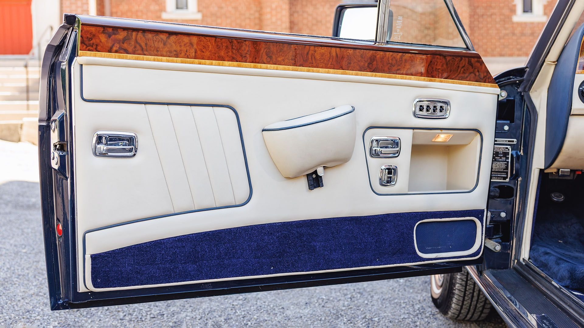 Broad Arrow Auctions | 1991 Rolls-Royce Corniche III