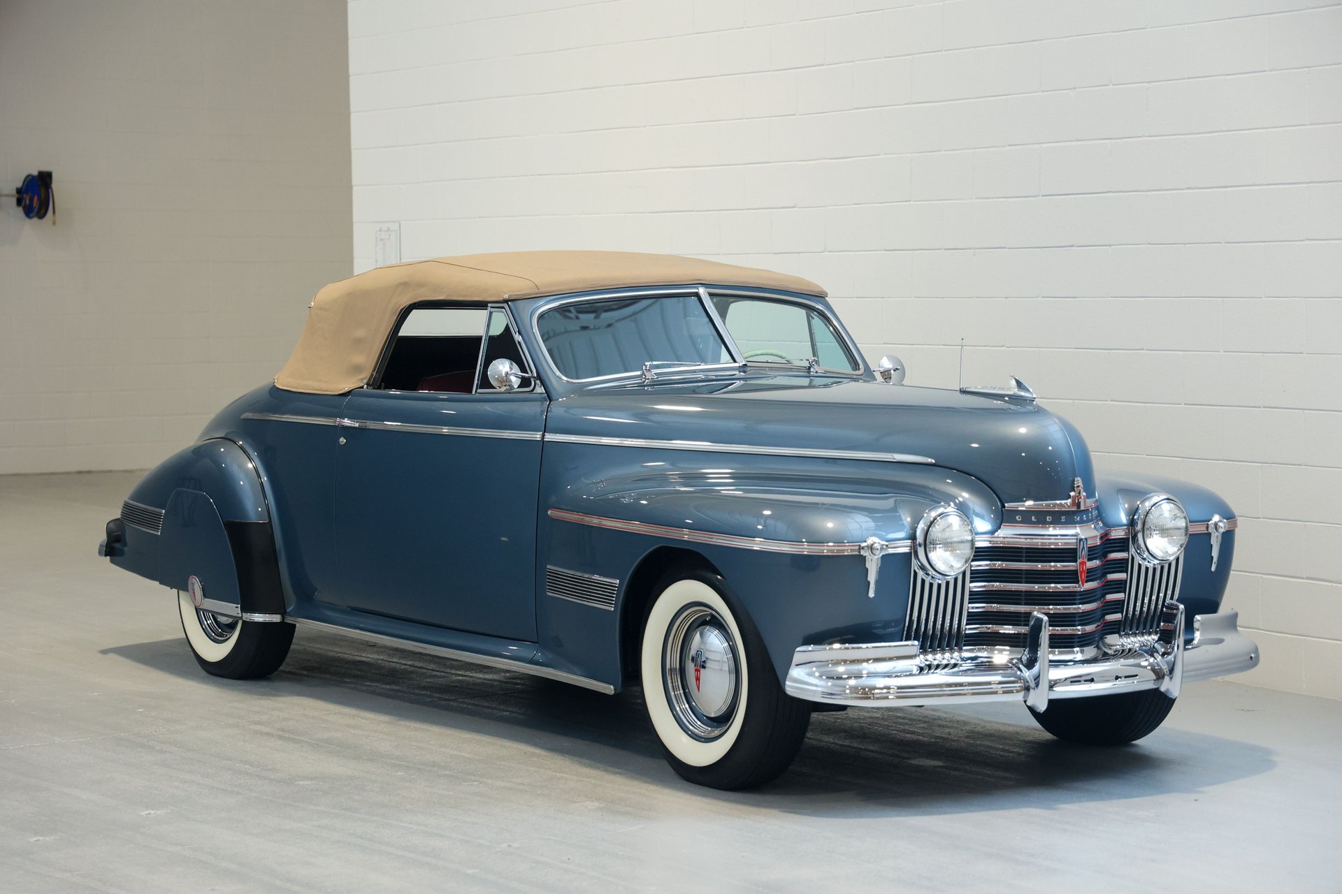 For Sale 1941 Oldsmobile Custom Cruiser 98 Convertible Coupe