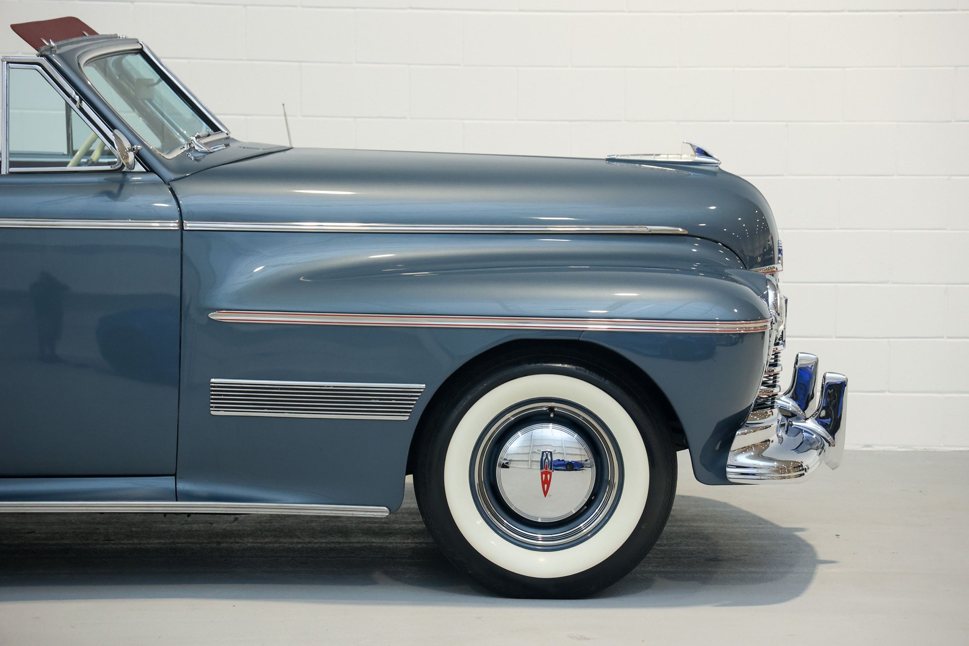 Broad Arrow Auctions | 1941 Oldsmobile Custom Cruiser 98 Convertible Coupe