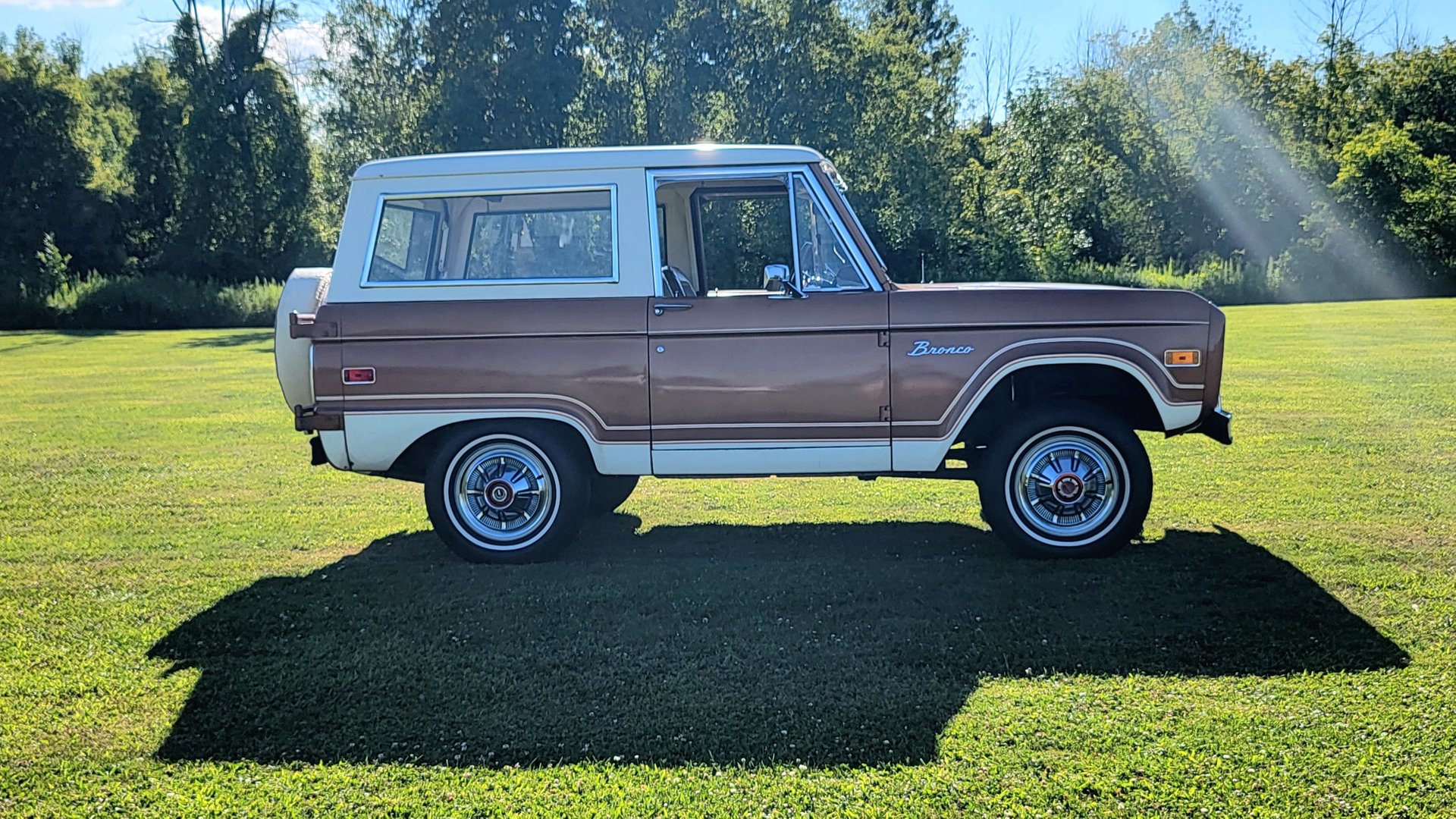 For Sale 1974 Ford Bronco