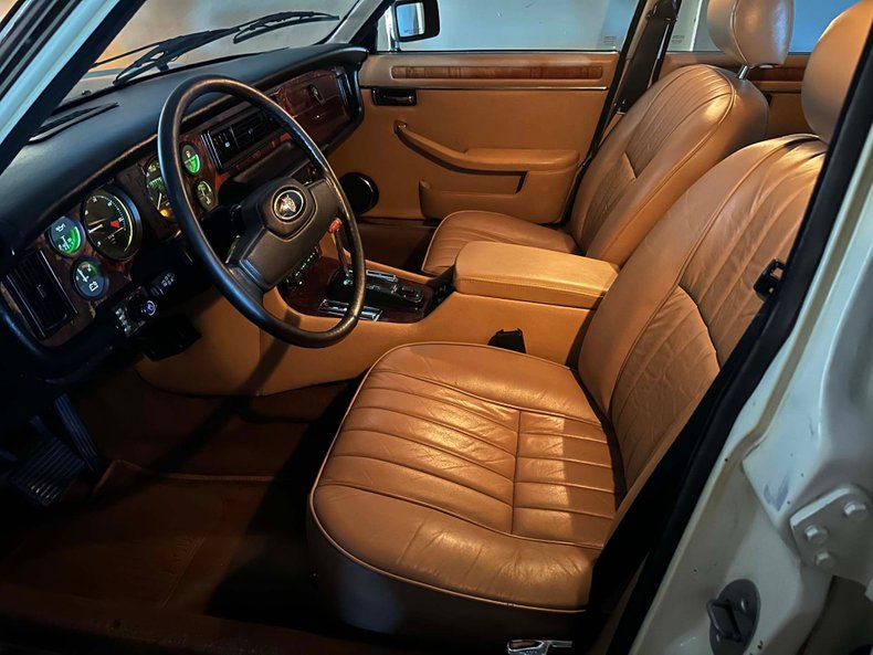 For Sale 1987 Jaguar XJ6 Series III