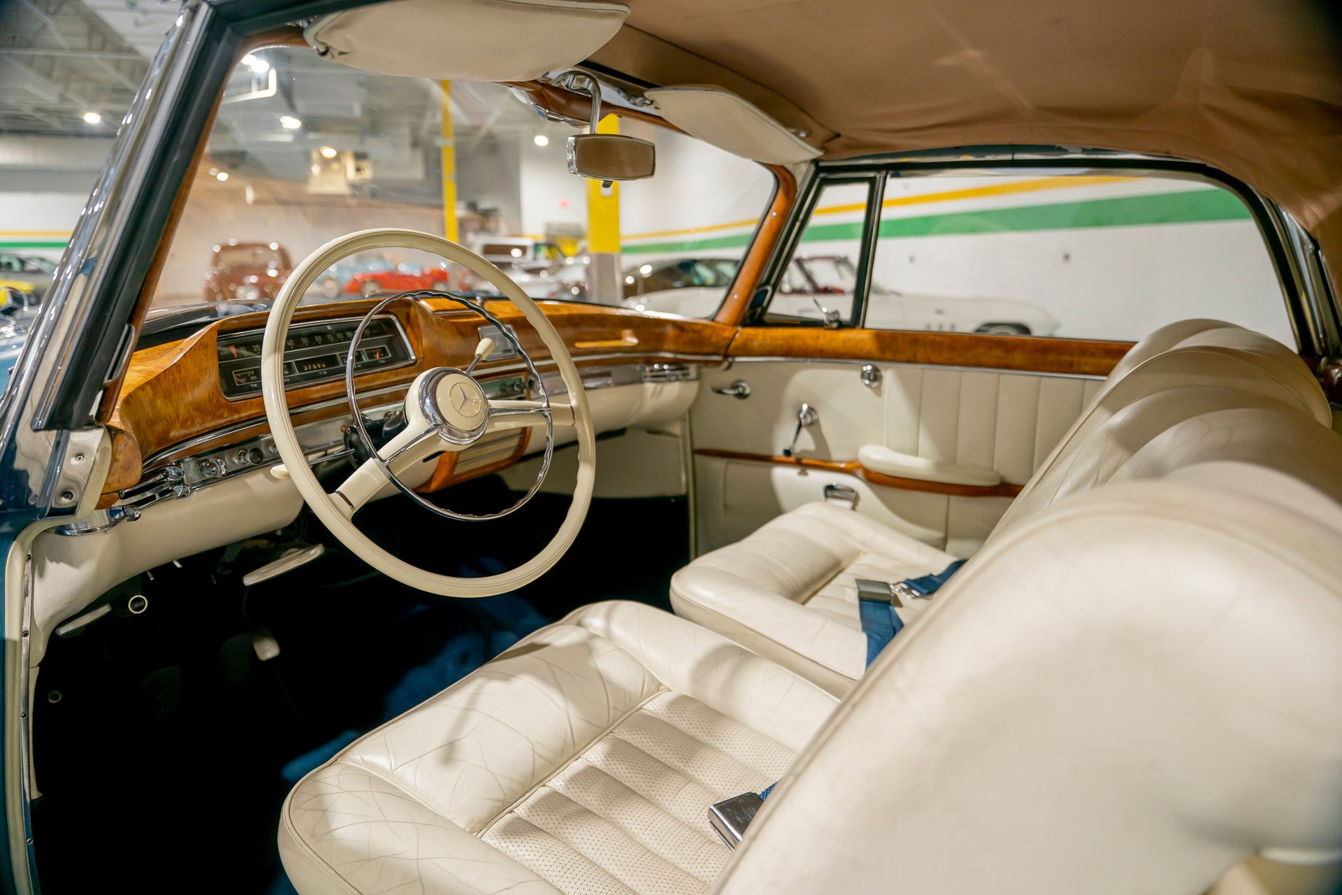 Broad Arrow Auctions | 1959 Mercedes-Benz 220 S Cabriolet