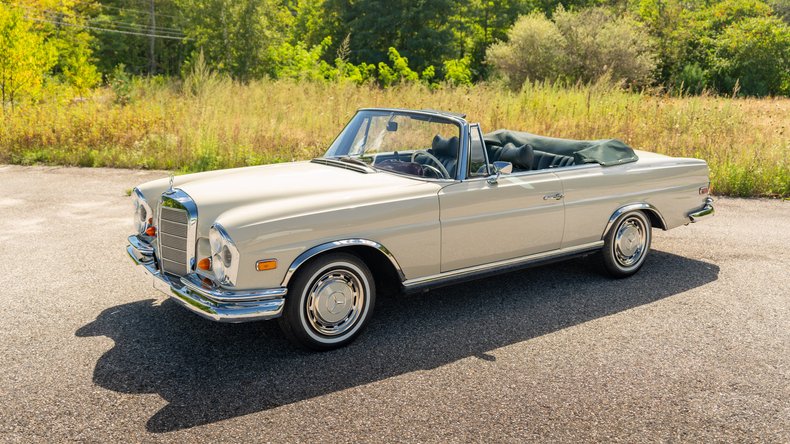 Broad Arrow Auctions | 1969 Mercedes-Benz 280 SE Cabriolet
