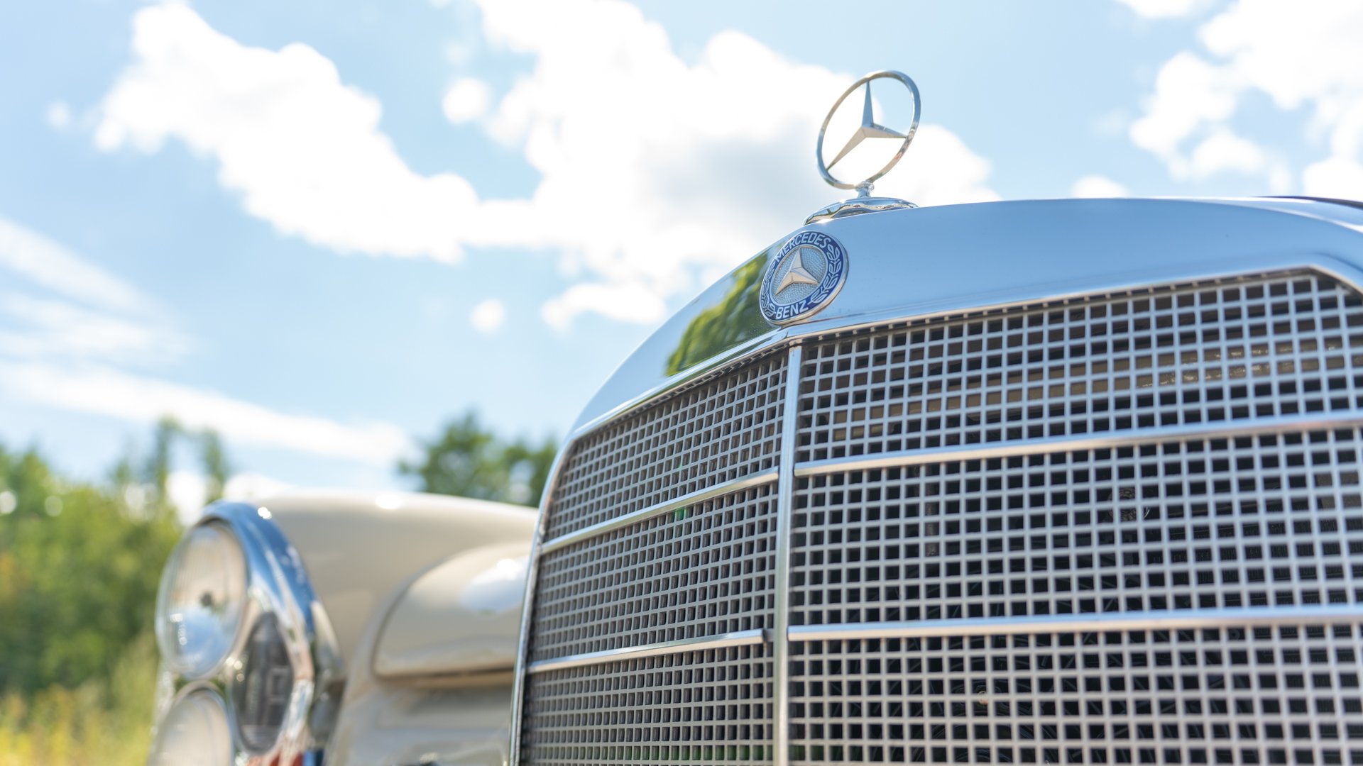 Broad Arrow Auctions | 1969 Mercedes-Benz 280 SE Cabriolet