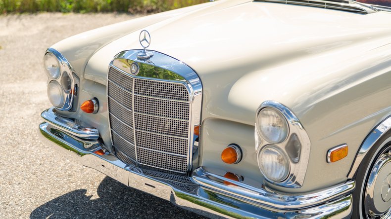 Broad Arrow Auctions | 1969 Mercedes-Benz 280 SE Cabriolet