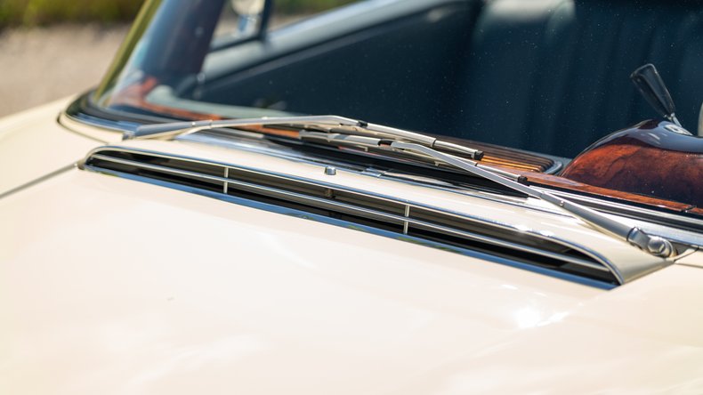 Broad Arrow Auctions | 1969 Mercedes-Benz 280 SE Cabriolet
