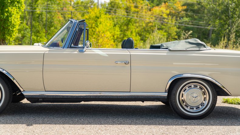 Broad Arrow Auctions | 1969 Mercedes-Benz 280 SE Cabriolet