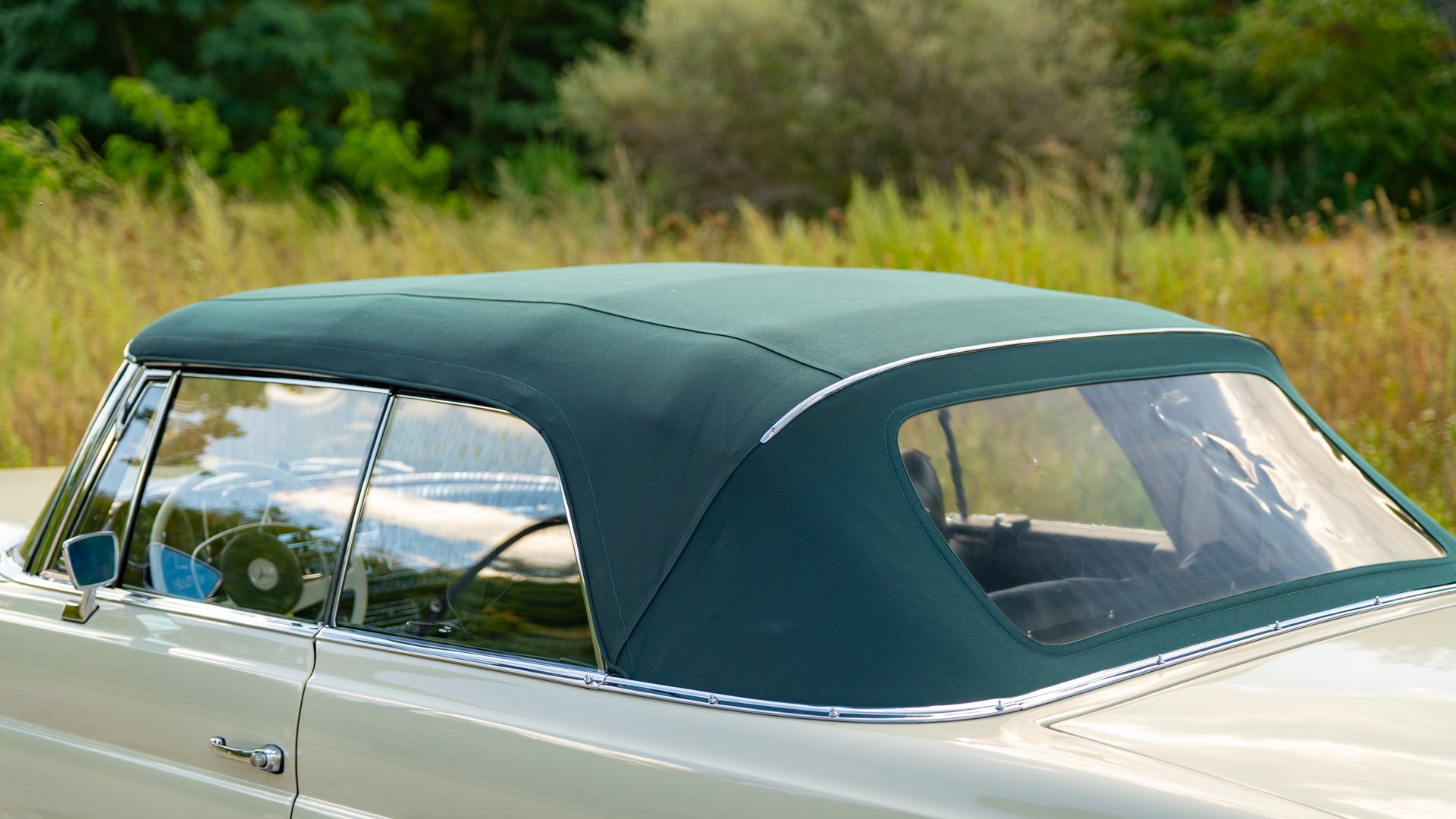 Broad Arrow Auctions | 1969 Mercedes-Benz 280 SE Cabriolet