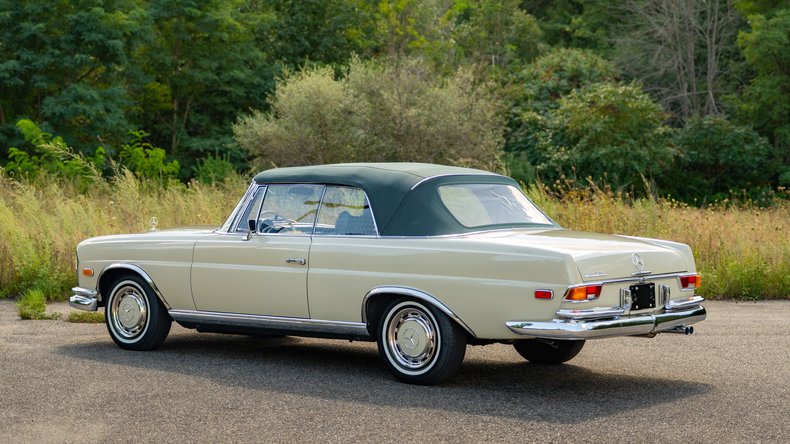 Broad Arrow Auctions | 1969 Mercedes-Benz 280 SE Cabriolet